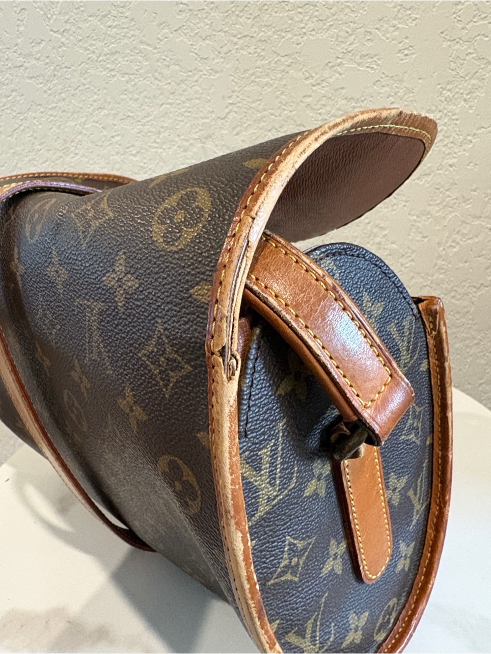 Louis Vuitton Marne Brown
Monogram Crossbody Bag - Picture 8 of 16